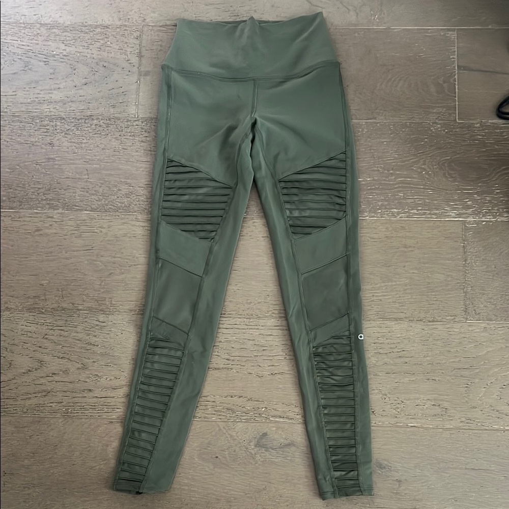 Alo yoga Moto leggings - Small - Limited Edition collection! Olive Green.